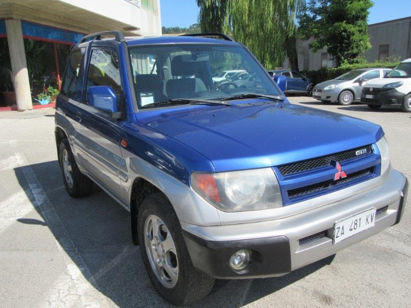 Foto MITSUBISHI Pajero Pinin