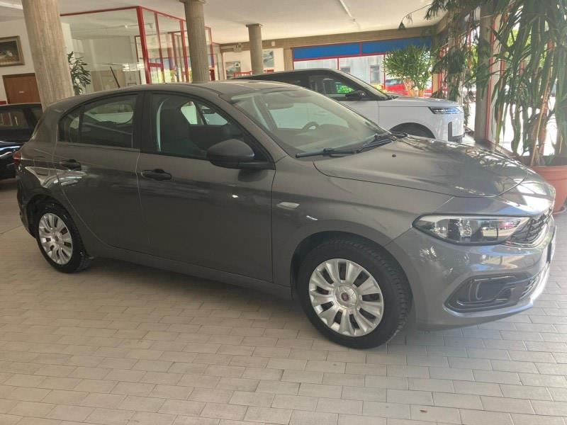 FIAT Tipo (2015-)